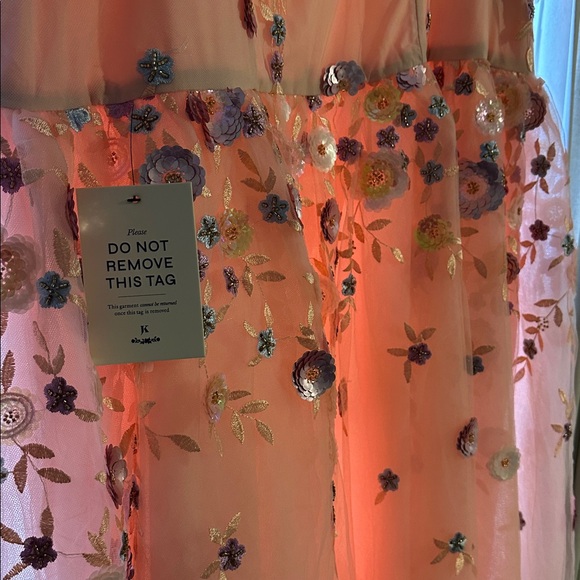 JessaKae “Evangeline” Peach Floral Embroidered Dress NWT - Picture 7 of 12